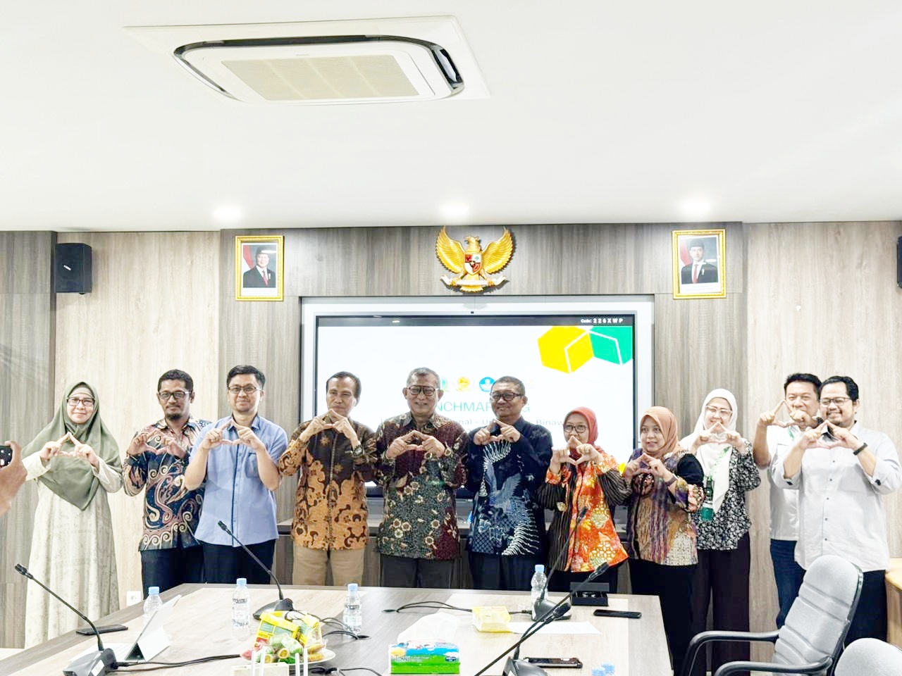 Benchmarking Layanan Akademik Universitas Binawan ke Universitas Nasional
